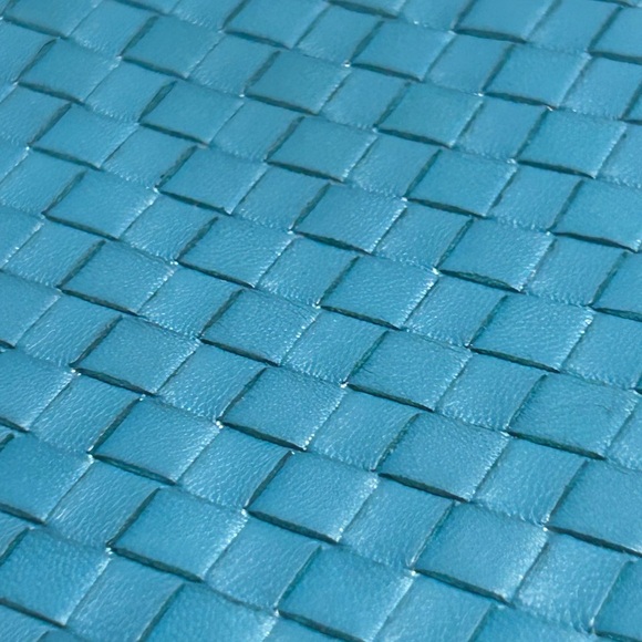 Bottega Veneta Turquoise Crossbody Bag - Picture 4 of 15